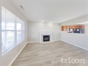 1432 Dowell St in Greenwood, IN - Building Photo - Building Photo