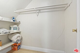 442 N Orange Grove Ave in Los Angeles, CA - Building Photo - Building Photo