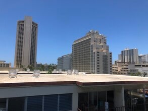 Waikiki Whale Watcher in Honolulu, HI - Building Photo - Building Photo