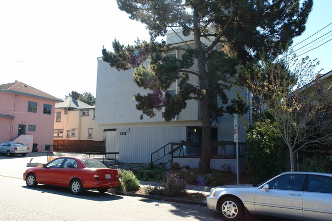 1936 Blake St in Berkeley, CA - Building Photo - Building Photo