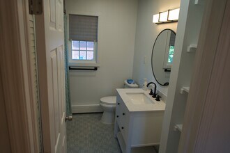 364 Westwood Ave, Unit 41 in Long Branch, NJ - Foto de edificio - Building Photo