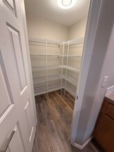 4028 NE 166th Ave in Vancouver, WA - Foto de edificio - Building Photo