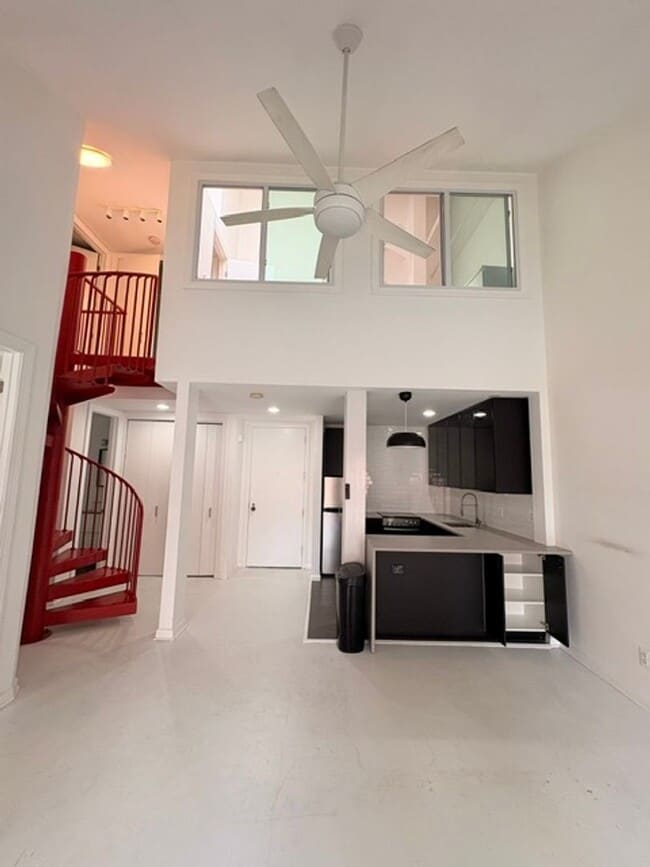 property at 3225 Grace St NW