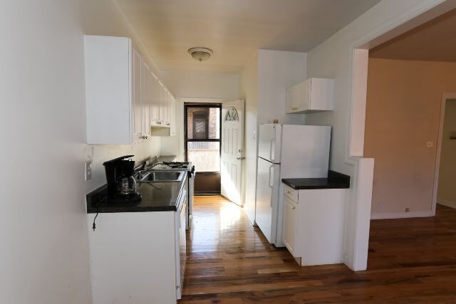 631.5 W Cornelia Ave in Chicago, IL - Building Photo - Building Photo