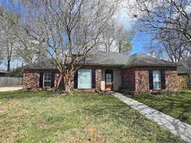 9235 Worthington Lake Ave in Baton Rouge, LA - Building Photo