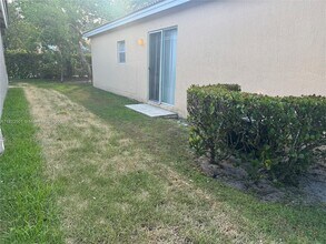 3845 NW 43rd Terrace in Coconut Creek, FL - Building Photo - Building Photo