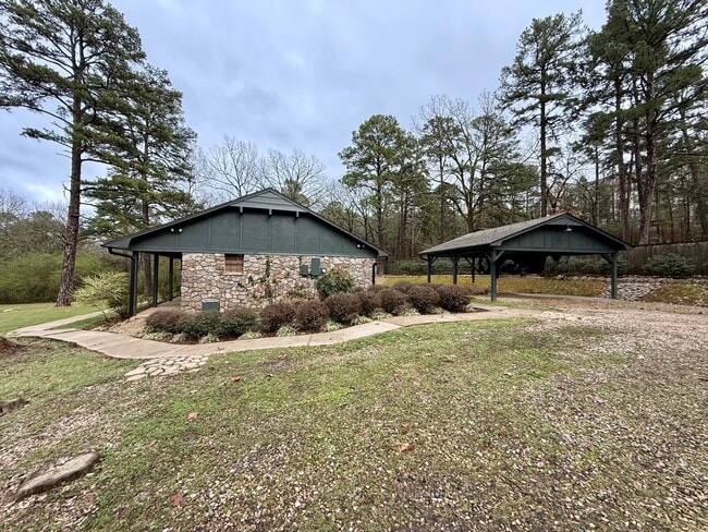 5901 Star Ln in Little Rock, AR - Building Photo - Building Photo