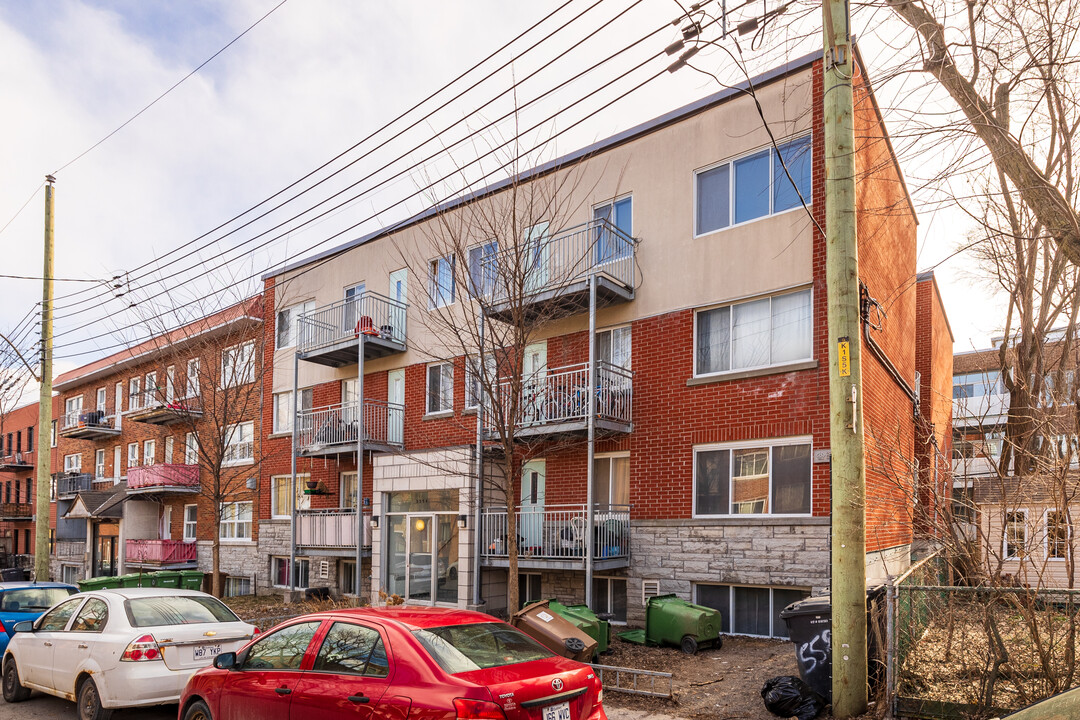 5594 Basile-Patenaude Pl in Montréal, QC - Building Photo