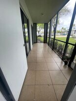 20741 NE 4th Ct in Miami, FL - Building Photo