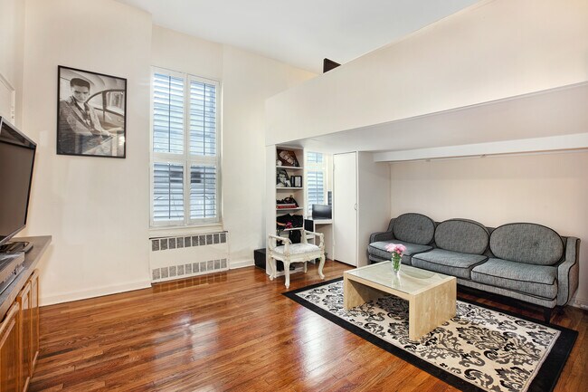 property at 151 E 20th St