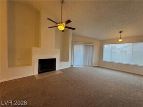 6700 Silver Spoon Dr in Las Vegas, NV - Building Photo - Building Photo