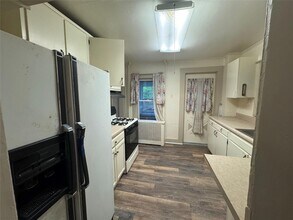 13 Kinch Ln in Monticello, NY - Building Photo - Building Photo
