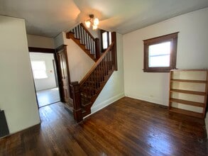 1208 Grant St in Danville, IL - Building Photo - Building Photo