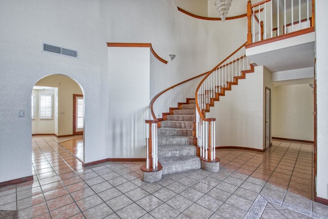 6912 Crown Ridge Dr in El Paso, TX - Building Photo - Building Photo