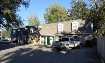 1213 New Saint Francis St in Mobile, AL - Foto de edificio - Building Photo