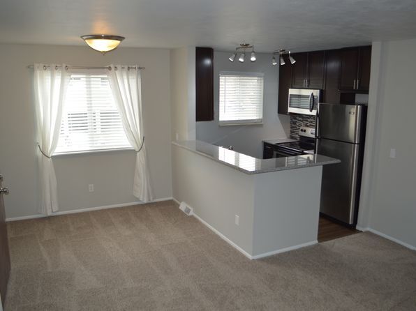 15401 East Temple Place, Unit Temple Place in Aurora, CO - Building Photo