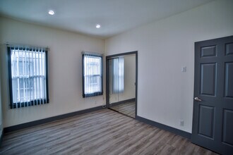3015 Virginia Rd in Los Angeles, CA - Building Photo - Building Photo