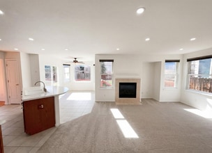 1938 Gordon Ct in Erie, CO - Foto de edificio - Building Photo