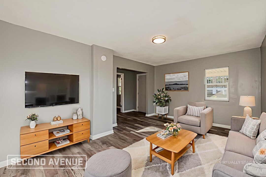 2406 Indianapolis Ave in Indianapolis, IN - Building Photo