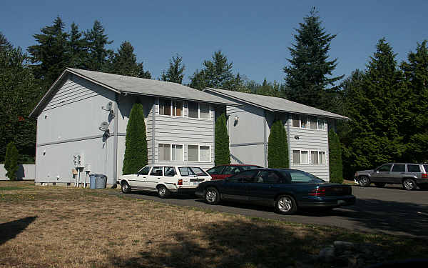 5804 186th Ave E in Lake Tapps, WA - Building Photo