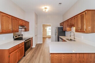 7257 Nautical Cove in Memphis, TN - Building Photo - Building Photo