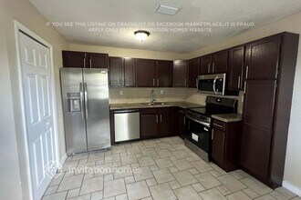 8171 SW 7th St in North Lauderdale, FL - Foto de edificio - Building Photo