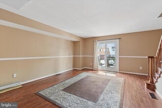 525 Village Ln. in Sanatoga, PA - Building Photo - Building Photo