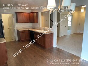 4838 S Chex Way in Boise, ID - Building Photo - Building Photo