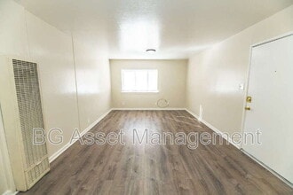 156 Marina Way in Richmond, CA - Building Photo - Building Photo