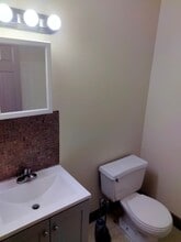 42 Alden St in Hartford, CT - Building Photo - Building Photo