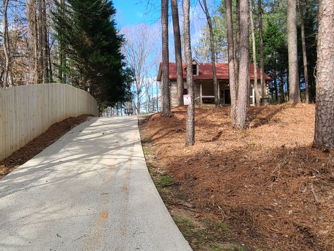 property at 3928 Hardee Dr NW