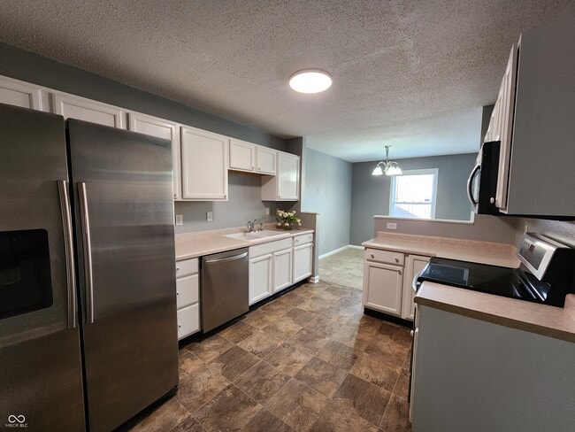 16706 Aulton Dr in Noblesville, IN - Building Photo - Building Photo