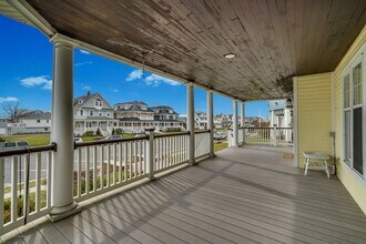 26 Garfield Ave in Avon By The Sea, NJ - Building Photo - Building Photo