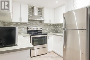 478 Summerpark Cres in Pickering, ON - Building Photo