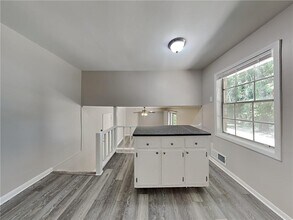 4189 Northstrand Dr in Decatur, GA - Building Photo - Building Photo