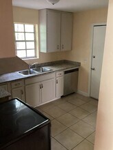 1616 Daniels St in Tallahassee, FL - Building Photo - Building Photo