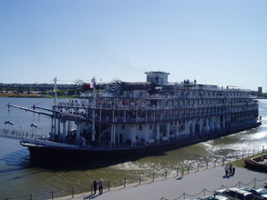 The Waters Edge in Davenport, IA - Foto de edificio - Building Photo