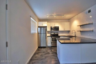 4231 N 27th St in Phoenix, AZ - Building Photo - Building Photo