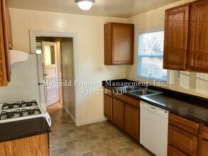 17 Paso Mediano in Carmel Valley, CA - Building Photo - Building Photo