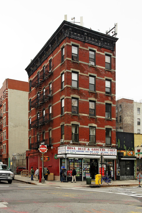 77 Avenue D in New York, NY - Foto de edificio