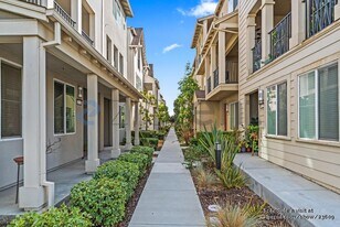 37577 Masts Cove Way in Newark, CA - Building Photo