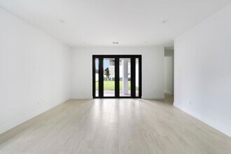 17780 Thelma Ave in Jupiter, FL - Building Photo - Building Photo