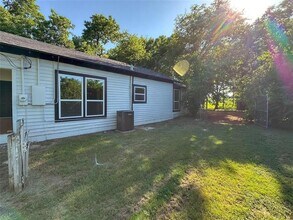 403 Gaither St in Glen Rose, TX - Building Photo - Building Photo