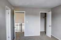 Building Photo - Park South Apartments in Kansas City, Missouri