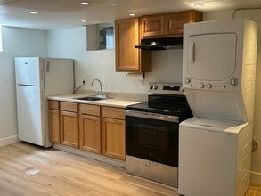 4571 Beach Ct, Unit B in Denver, CO - Foto de edificio - Building Photo