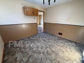 5140 N 84th St in Milwaukee, WI - Building Photo