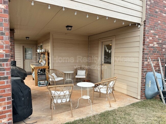 11000 SW 38th Cir in Yukon, OK - Building Photo - Building Photo