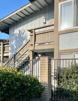 20426 S Vermont Ave, Unit Ponderosa Pines in Torrance, CA - Building Photo