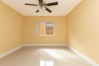 4142 NW 23rd Ct in Miami, FL - Building Photo - Building Photo