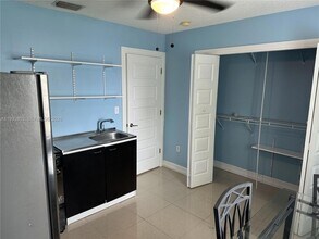 12636 SW 211th St, Unit 2 in Miami, FL - Building Photo - Building Photo